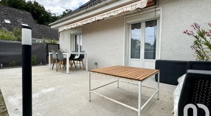 House 5 rooms of 94 m² in Saint-Aubin-lès-Elbeuf (76410)