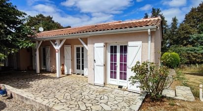 Traditional house 4 rooms of 80 m² in Saint-Sève (33190)