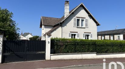 Maison traditionnelle 5 pièces de 119 m² à Courtenay (45320)