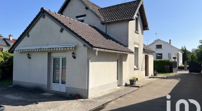 Maison traditionnelle 5 pièces de 119 m² à Courtenay (45320)