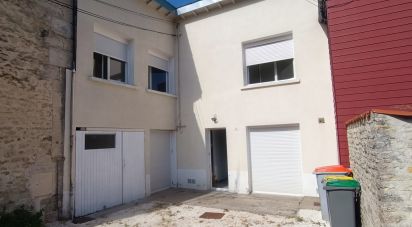 Maison de ville 4 pièces de 92 m² à Aiffres (79230)