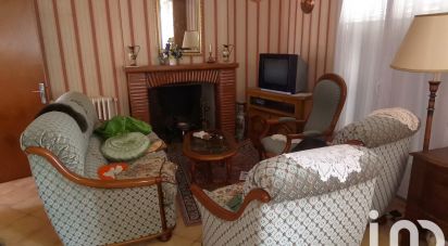 House 5 rooms of 160 m² in Gournay (36230)