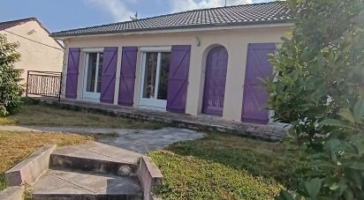 House 5 rooms of 108 m² in Châteauroux (36000)