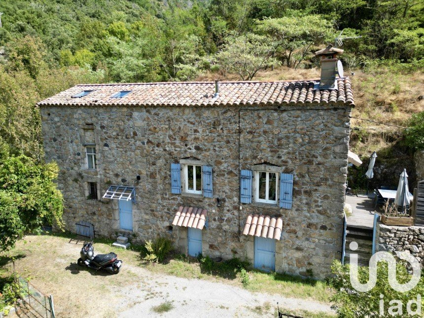 Maison de campagne 4 pièces de 102 m² à Vals-les-Bains (07600)