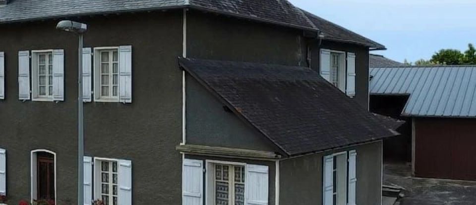 Maison de campagne 6 pièces de 175 m² à Lahourcade (64150)