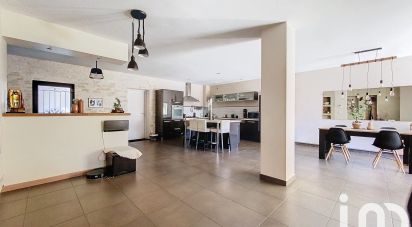 Bastide 5 pièces de 154 m² à Montélimar (26200)