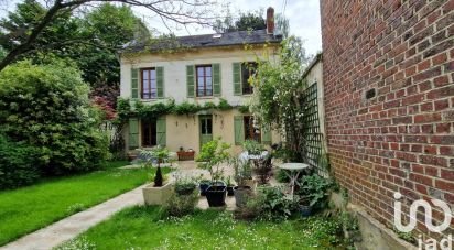 House 6 rooms of 110 m² in Grisy-les-Plâtres (95810)