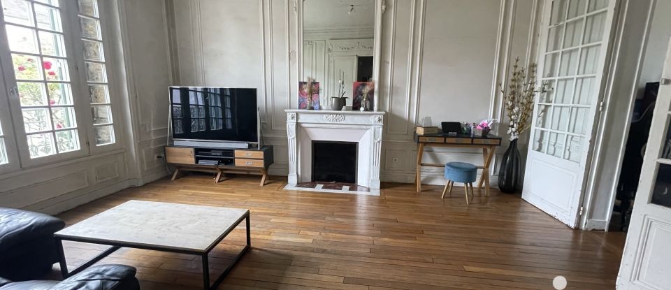 Apartment 4 rooms of 88 m² in Brie-Comte-Robert (77170)