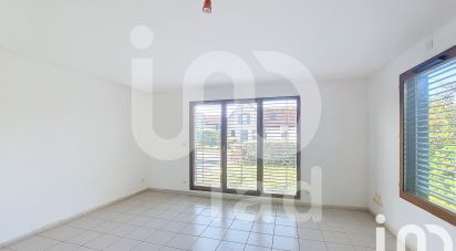 House 3 rooms of 65 m² in Saultain (59990)