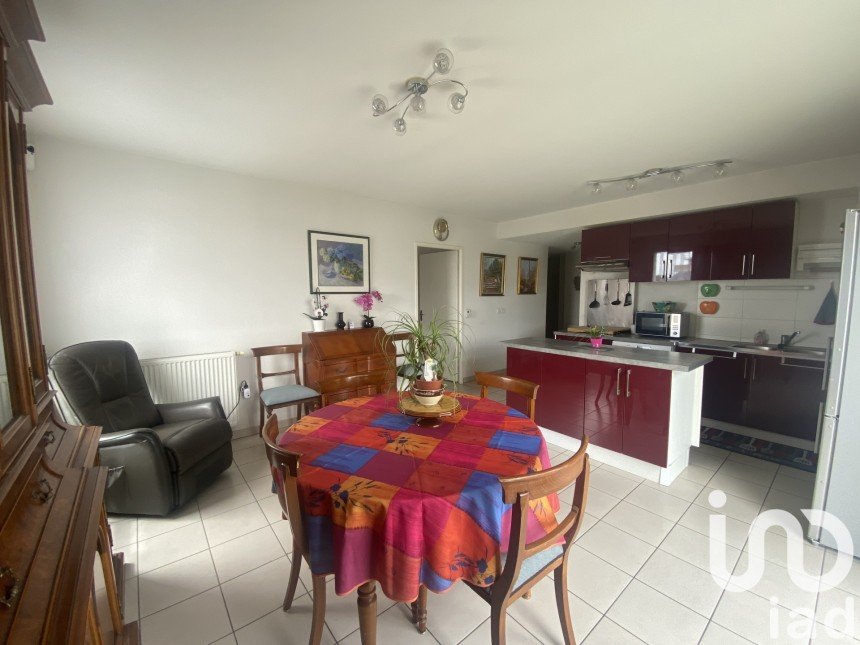 Apartment 3 rooms of 62 m² in Floirac (33270)