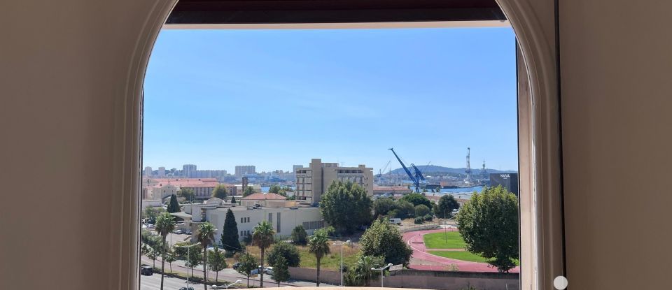 Appartement 4 pièces de 107 m² à Toulon (83000)