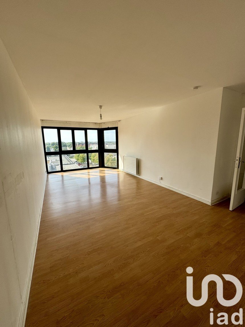 Apartment 4 rooms of 91 m² in Le Havre (76610)