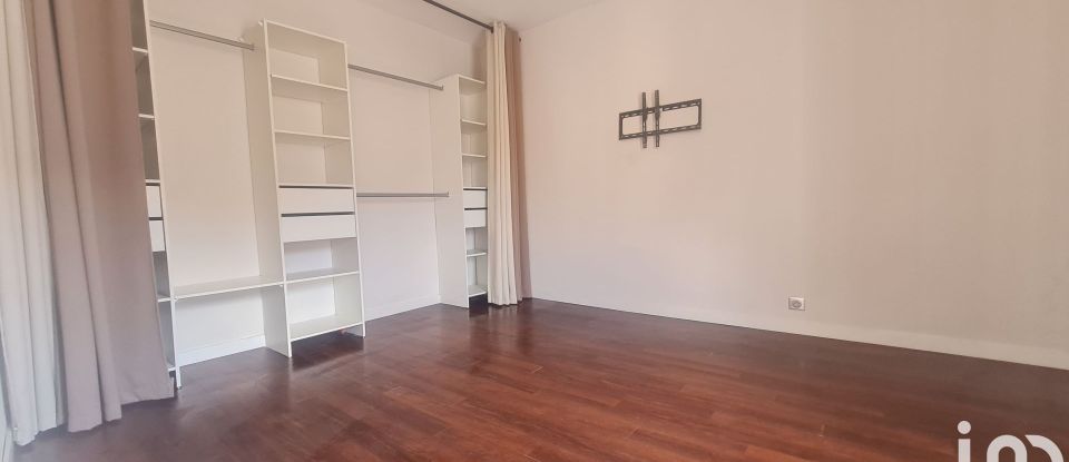 Apartment 3 rooms of 82 m² in Reims (51100)