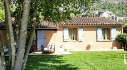 House 5 rooms of 96 m² in Touët-sur-Var (06710)