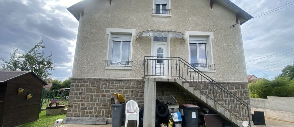 Maison traditionnelle 5 pièces de 93 m² à Désertines (03630)