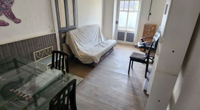 Maison 3 pièces de 85 m² à Lignac (36370)