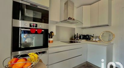 Apartment 3 rooms of 65 m² in Toulon (83100)