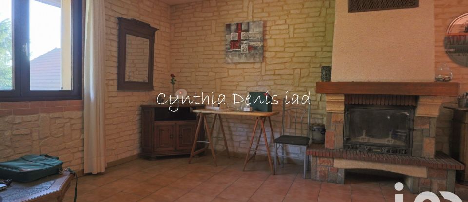 House 6 rooms of 130 m² in Pulligny (54160)