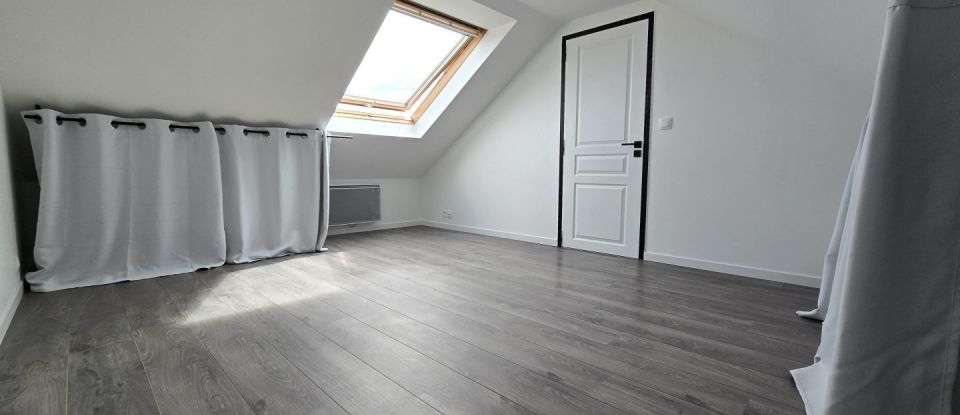 Maison 7 pièces de 121 m² à Brionne (27800)