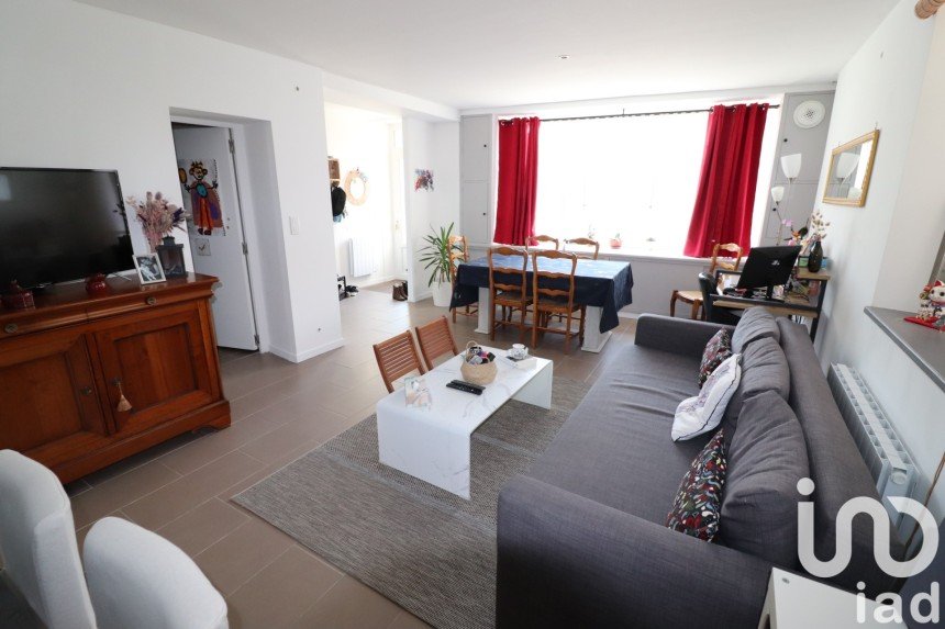 Appartement 3 pièces de 63 m² à Avon (77210)