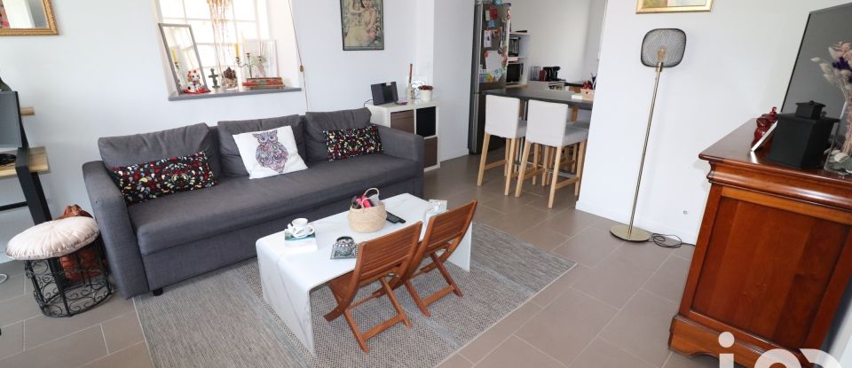 Appartement 3 pièces de 63 m² à Avon (77210)