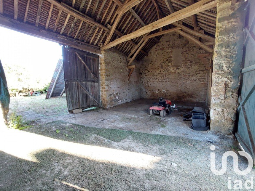 Barn conversion 1 room of 100 m² in Flagy (77940)