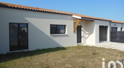 House 5 rooms of 122 m² in Semussac (17120)