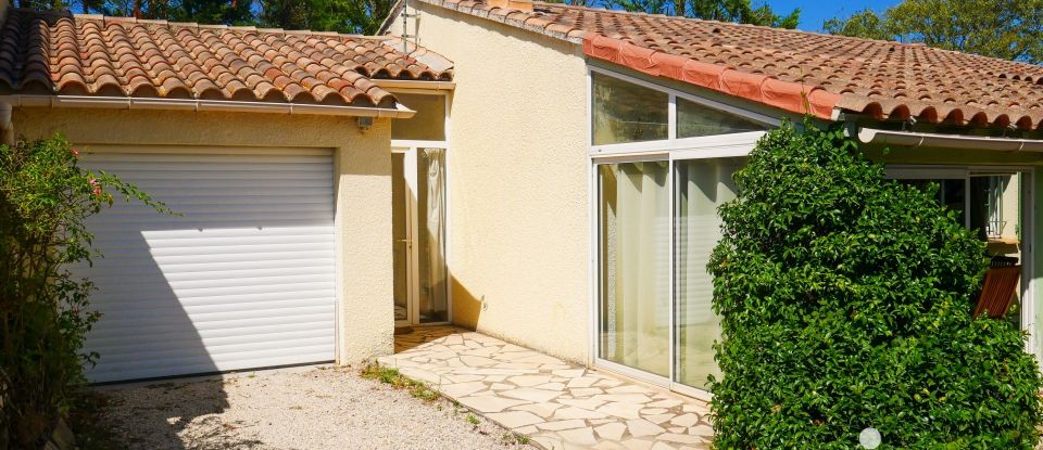 Maison traditionnelle 4 pièces de 73 m² à Le Thor (84250)