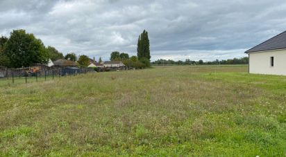 Land of 3,832 m² in Saint-Thibault (10800)