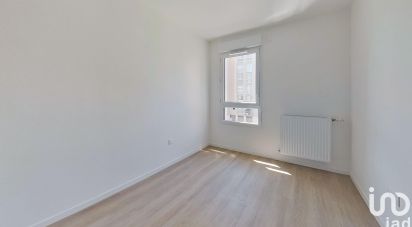 Apartment 3 rooms of 68 m² in Bagneux (92220)