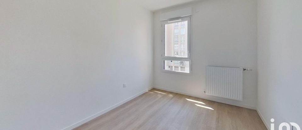 Apartment 3 rooms of 68 m² in Bagneux (92220)