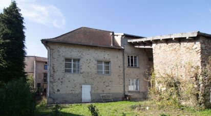 House 6 rooms of 106 m² in Châlus (87230)