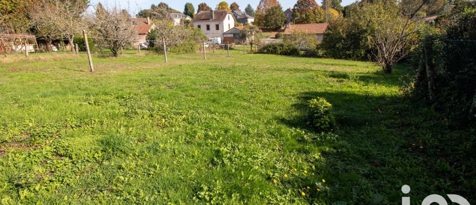 Maison 6 pièces de 106 m² à Châlus (87230)