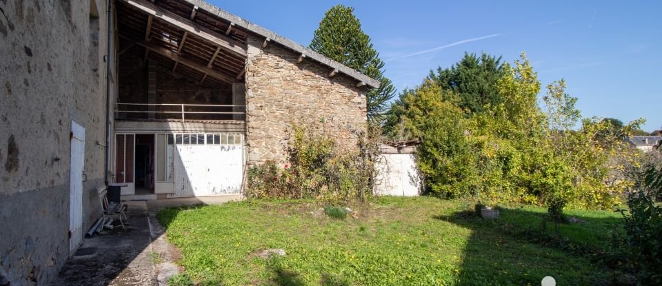 Maison 6 pièces de 106 m² à Châlus (87230)