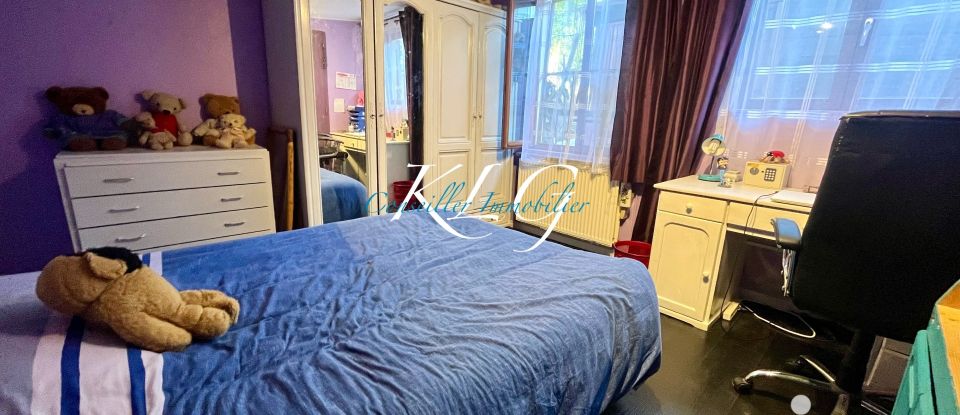 Pavilion 8 rooms of 134 m² in Jouy (28300)