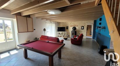 House 8 rooms of 204 m² in Mouzeuil-Saint-Martin (85370)