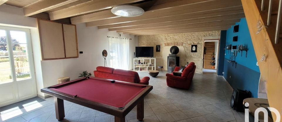 Maison 8 pièces de 204 m² à Mouzeuil-Saint-Martin (85370)