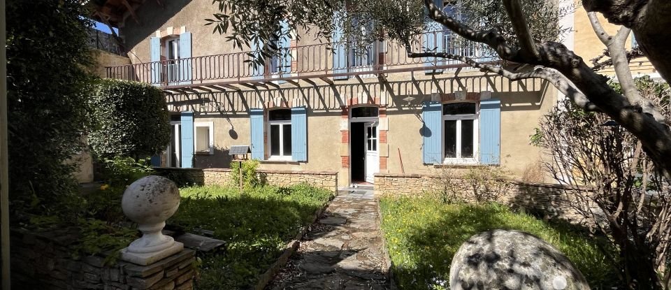 Maison de ville 7 pièces de 167 m² à Bagnols-sur-Cèze (30200)