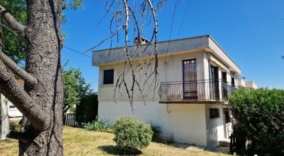 Maison 4 pièces de 73 m² à Saint-Florentin (89600)