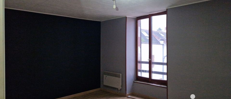 Apartment 4 rooms of 85 m² in Saint-Florentin (89600)