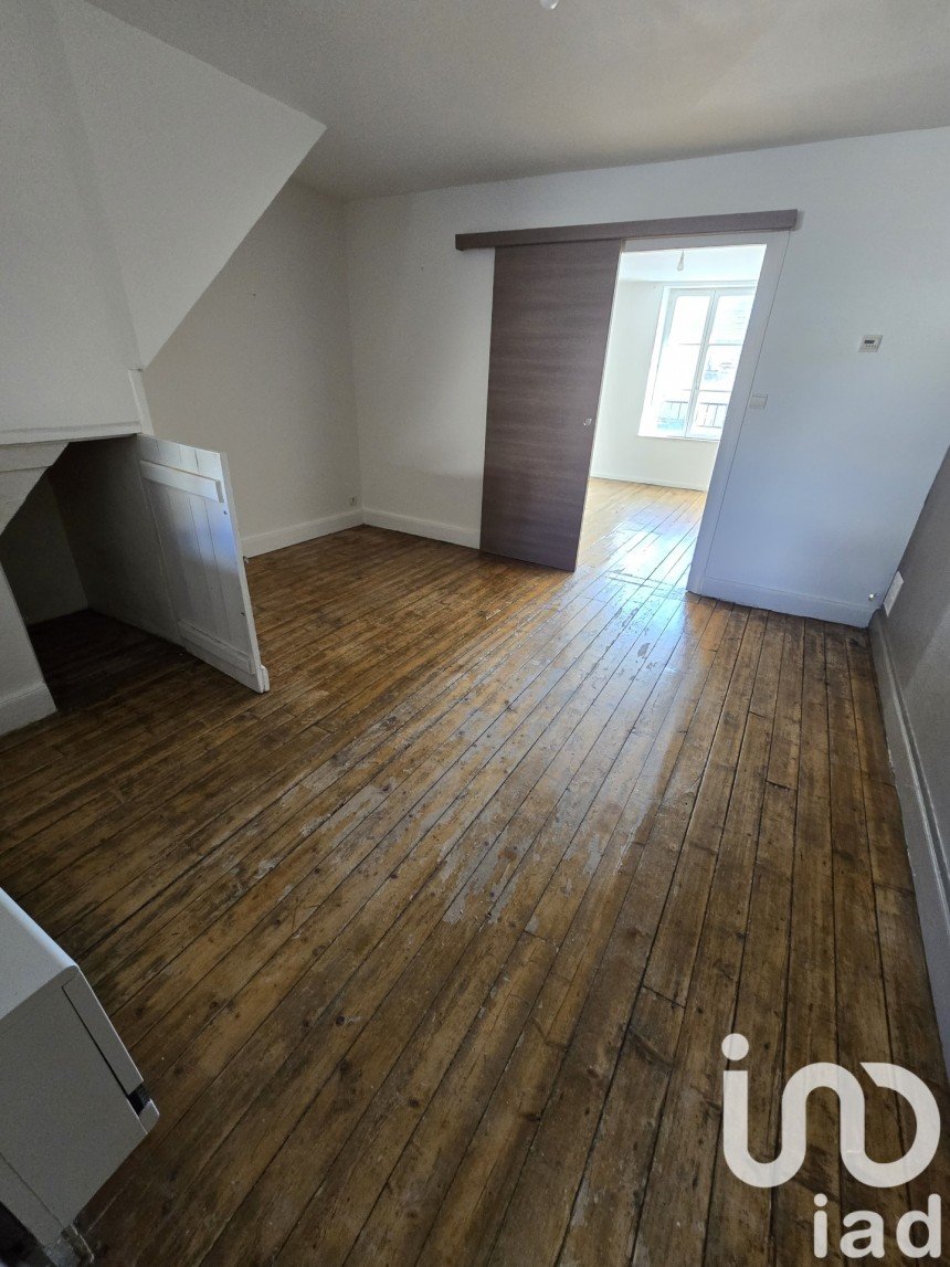 Immeuble de 420 m² à Mareuil-le-Port (51700)