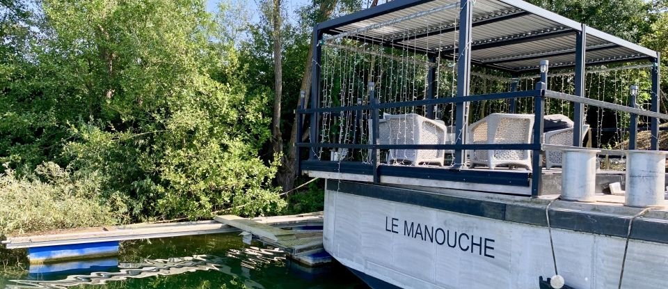 Péniche 5 pièces de 130 m² à Châtenay-sur-Seine (77126)