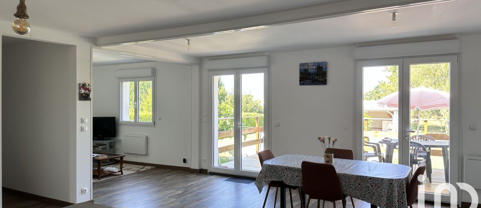 House 3 rooms of 95 m² in Ozillac (17500)