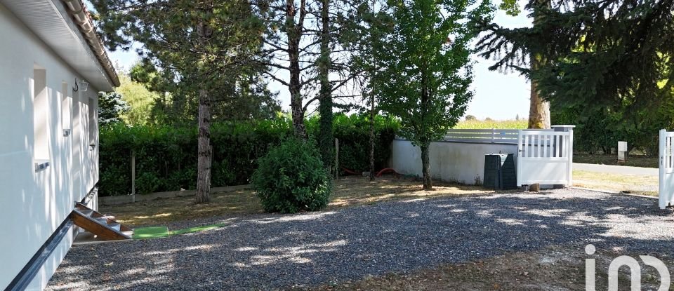 House 3 rooms of 95 m² in Ozillac (17500)