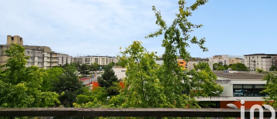 Appartement 3 pièces de 67 m² à Cergy (95800)