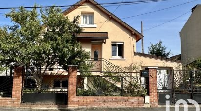 House 5 rooms of 121 m² in Massy (91300)