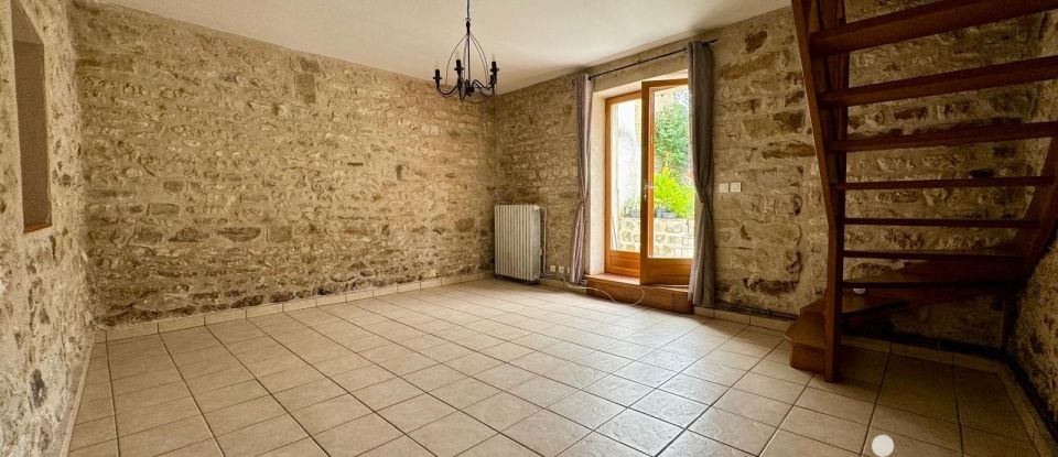 Town house 4 rooms of 97 m² in Nemours (77140)