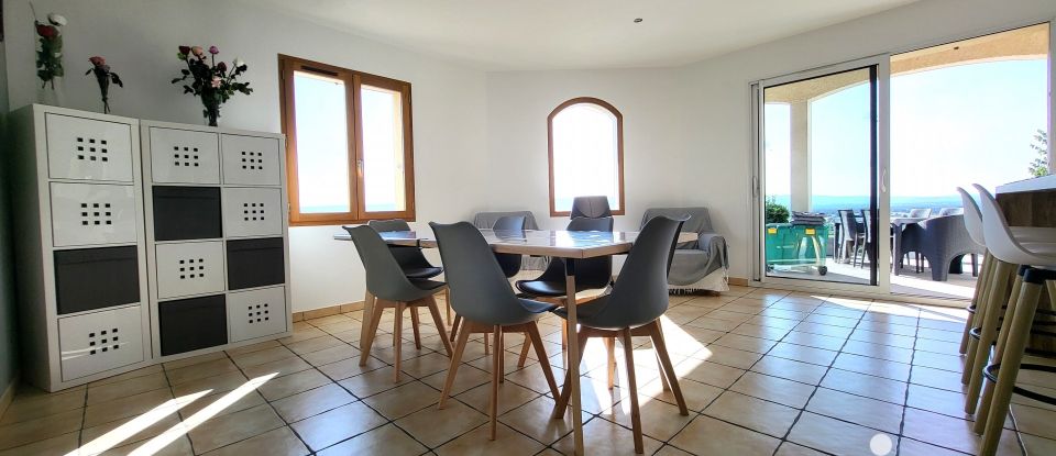 Maison 5 pièces de 150 m² à Bellegarde-en-Forez (42210)