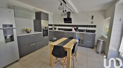 Longère 5 pièces de 140 m² à Sassenay (71530)