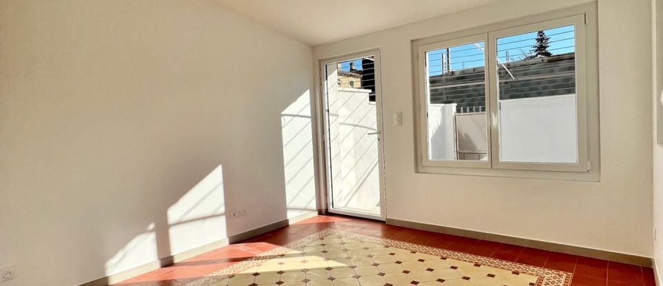 Immeuble de 252 m² à Avignon (84000)